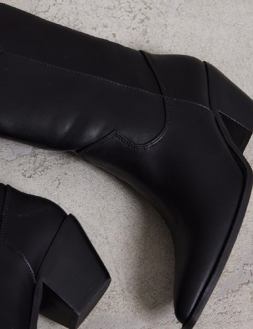 Ciocate PrettyLittleThing, negru
