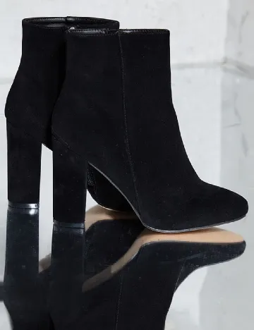 Botine PrettyLittleThing, negru Negru