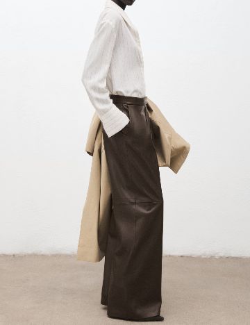 Pantaloni Mango, maro