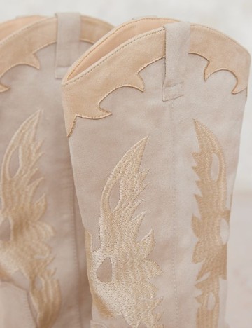 Cizme PrettyLittleThing, crem