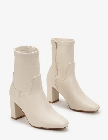 Botine PrettyLittleThing, crem Crem