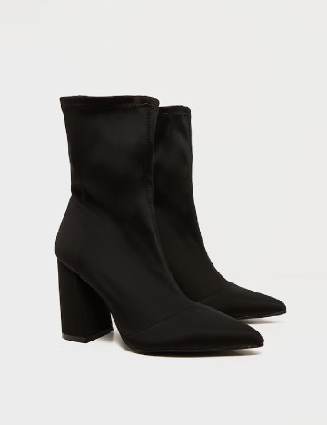 Botine PrettyLittleThing, negru