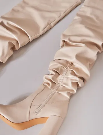 Cizme PrettyLittleThing, crem Crem