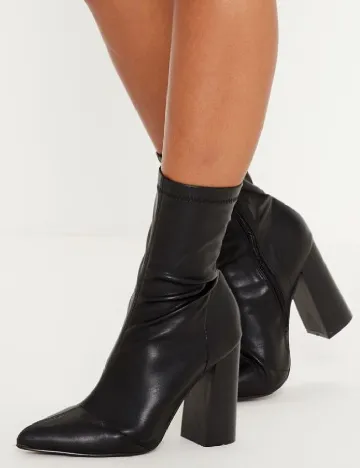 Botine PrettyLittleThing, negru Negru