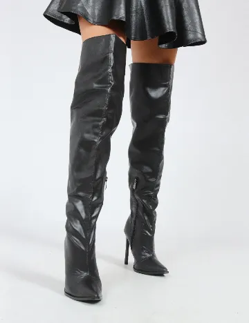 Cizme PrettyLittleThing, negru Negru