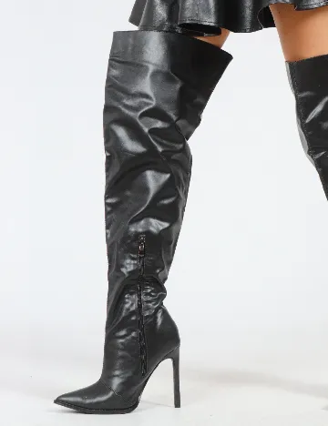 Cizme PrettyLittleThing, negru Negru