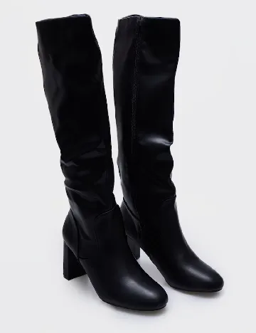 Cizme PrettyLittleThing, negru Negru