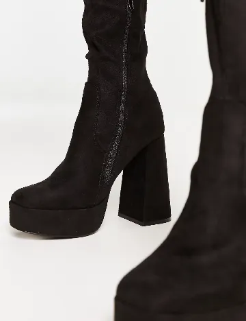 Cizme PrettyLittleThing, negru Negru