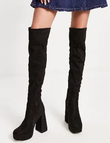 Cizme PrettyLittleThing, negru Negru