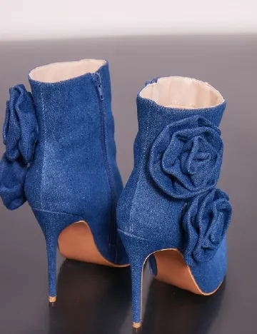 Botine PrettyLittleThing, albastru Albastru