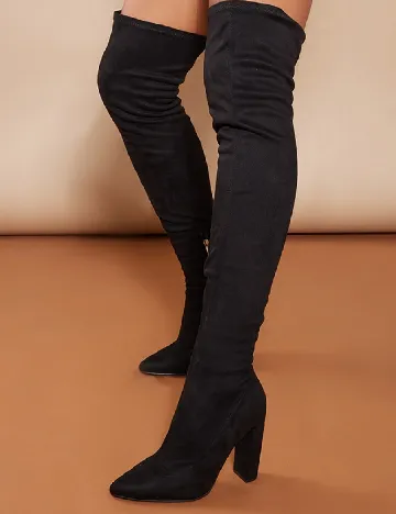 Cizme PrettyLittleThing, negru Negru