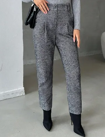 Pantaloni SHEIN, alb/negru Negru