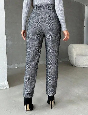 Pantaloni SHEIN, alb/negru Negru