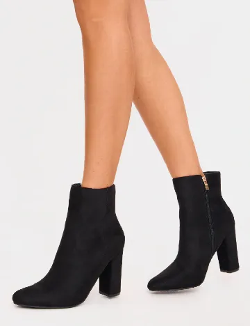 Botine PrettyLittleThing, negru Negru