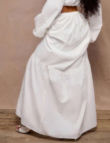 Fusta Musera, alb
