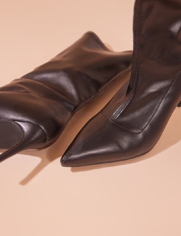 Botine PrettyLittleThing, negru