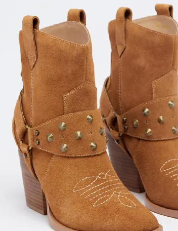 Ciocate PrettyLittleThing, maro Maro