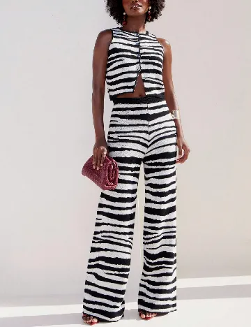 Pantaloni SHEIN, alb/negru Alb