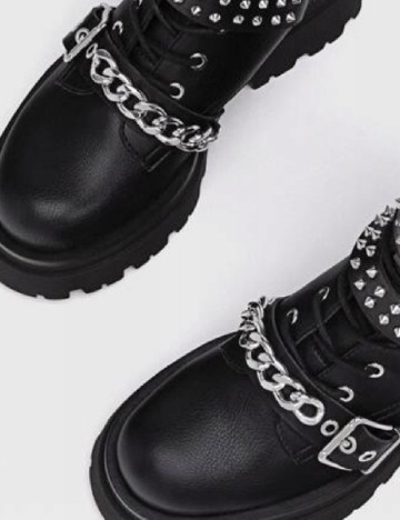 Ghete Stradivarius, negru