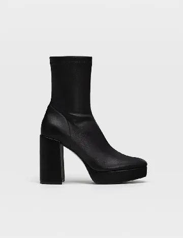 Botine Stradivarius, negru Negru