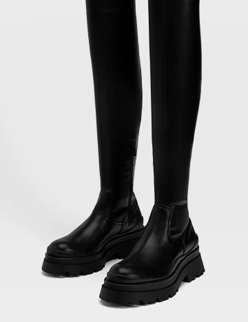 Cizme Stradivarius, negru