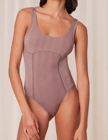 Body modelator Triumph, roz pudra Roz