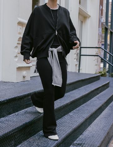 Jacheta Zra, negru