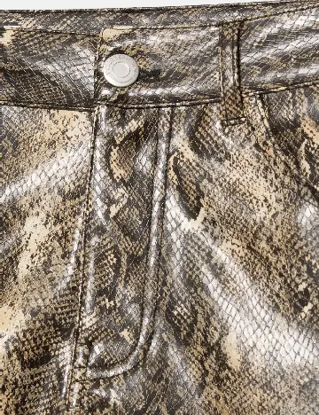 Pantaloni scurti Pull&Bear, animal print Animal print