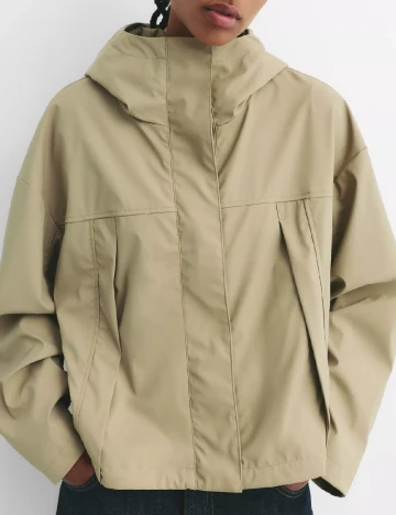 Jacheta de ploaie Pull&Bear, bej Crem