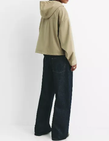 Jacheta de ploaie Pull&Bear, bej Crem