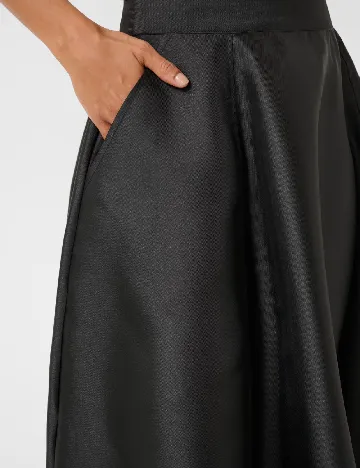 Fusta Culture, negru Negru