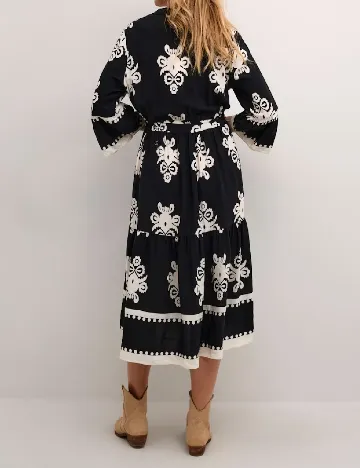 Rochie medie Cream, negru Negru