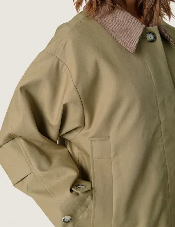 Trench Soaked In Luxury, kaki Verde