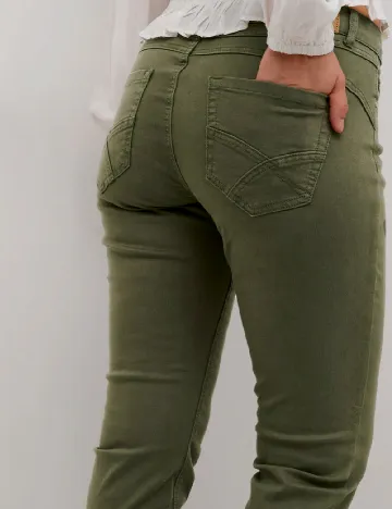 Blugi Cream, verde Verde