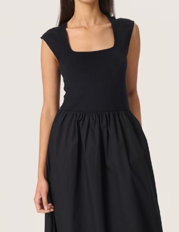 Rochie medie Soaked In Luxury, negru