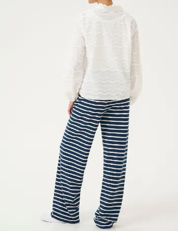 Bluza Culture, alb Alb