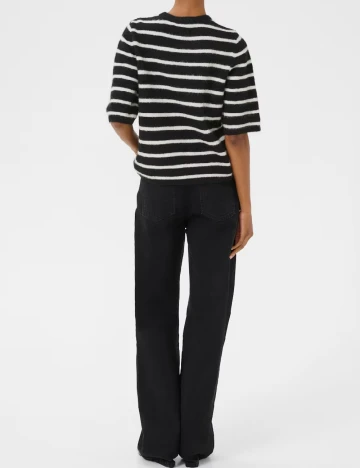 Bluza Gestuz, alb/negru Negru