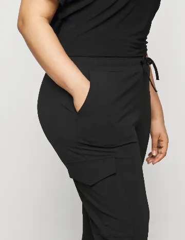 Pantaloni Kaffe Curve, negru Negru
