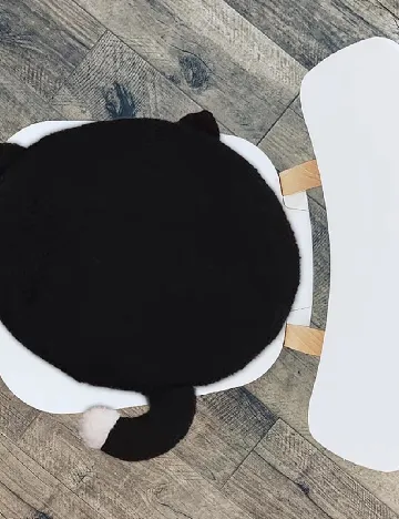 Perna decorativa SHEIN, negru Negru