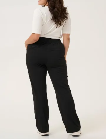 Pantaloni Kaffe Curve, negru Negru