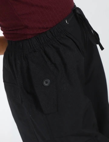 Pantaloni Bershka, negru Negru