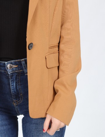 Sacou Bershka, maro