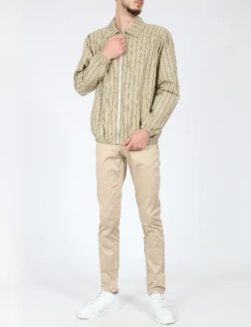 Jacheta Zara, verde Verde