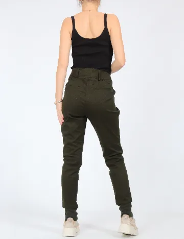 Pantaloni Zara, verde Verde