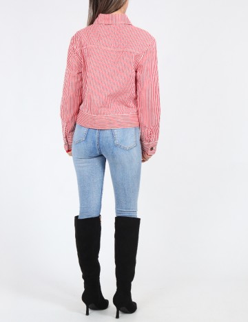 Jacheta Saint Tropez, rosu