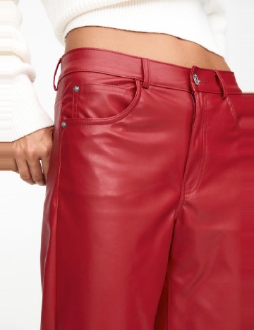 Pantaloni Pull&Bear, rosu