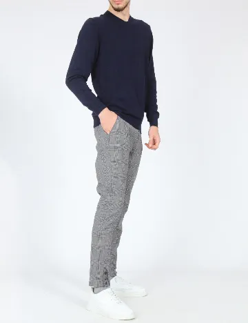 Pantaloni Bershka, gri Gri