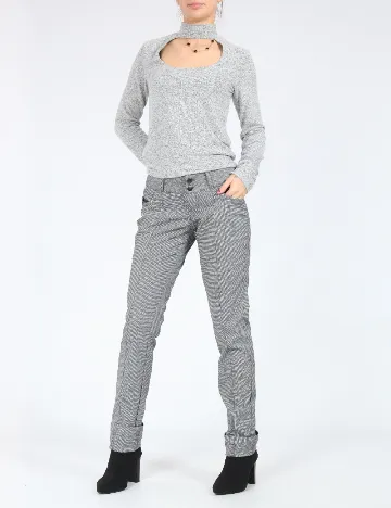 Pantaloni Bershka, gri Gri