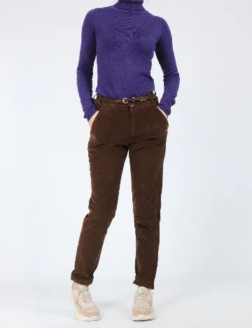 Pantaloni Bershka, maro Maro