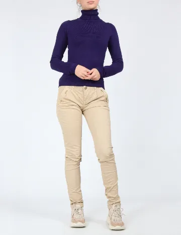 Pantaloni Bershka, crem Crem